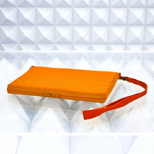 画像をギャラリービューアに読み込む, ANYWAY - Portable Cushion Square / YELLOW